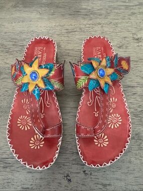 L’Artiste Spring Step leather thong sandals hand painted floral size 37 berry
